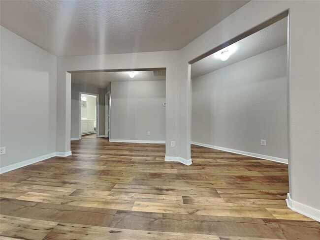 Foto del edificio - 4063 Pedernales River Ln