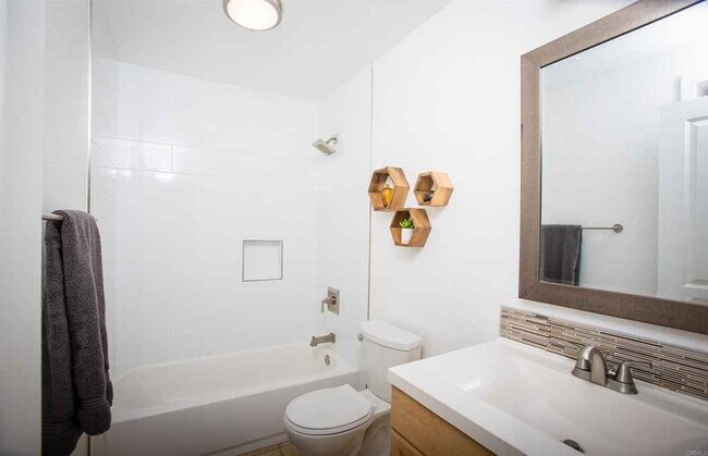 Foto del edificio - 2930 Broadway