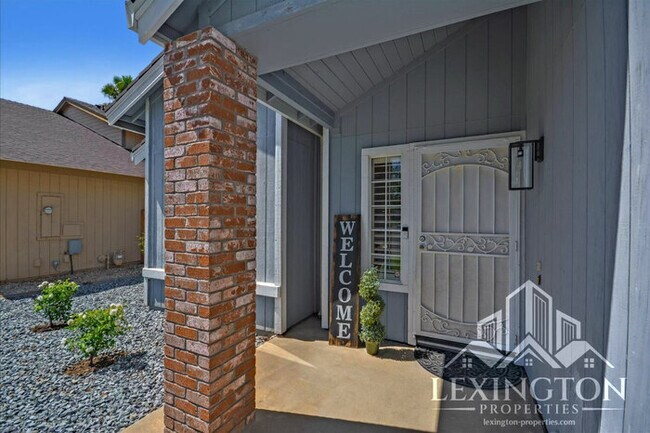 Foto del edificio - Gorgeous, 4BD/3BA, Home in Esteemed Laguna Neighborhood, Elk Grove, near Kloss Park!