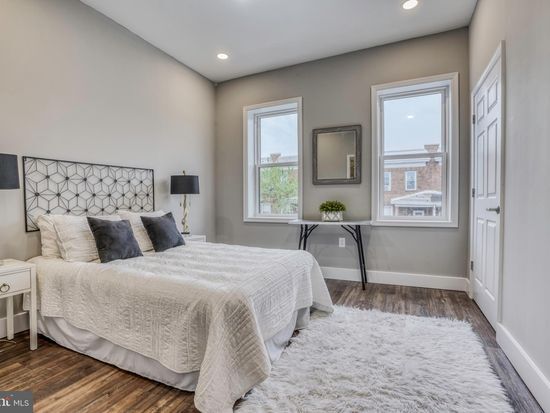 Photo - 631 Savage St Townhome