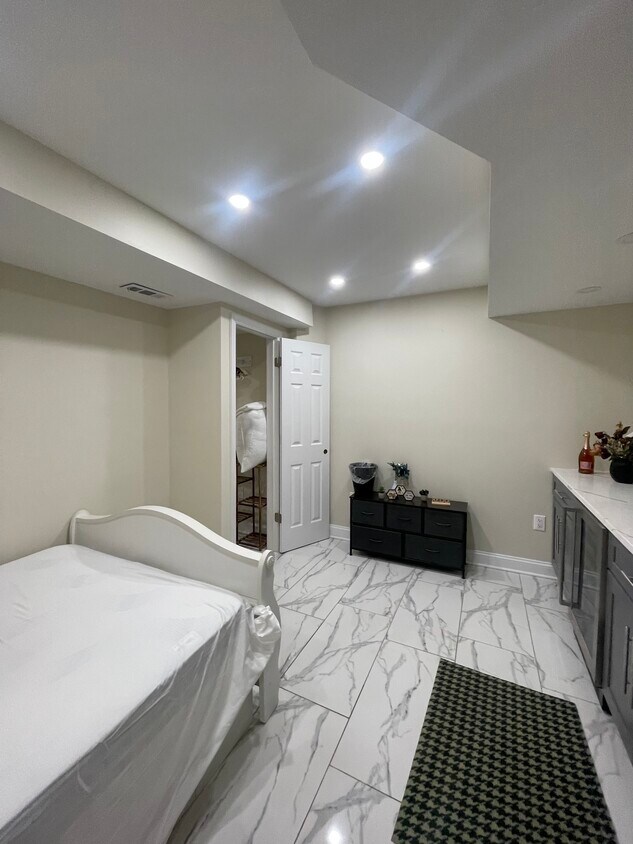 Foto principal - 38 Riggs Rd NE