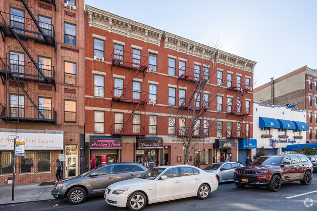 Foto del edificio - Second Canaan Co-op Apartments