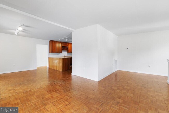 Foto del edificio - 9800 Germantown Pike