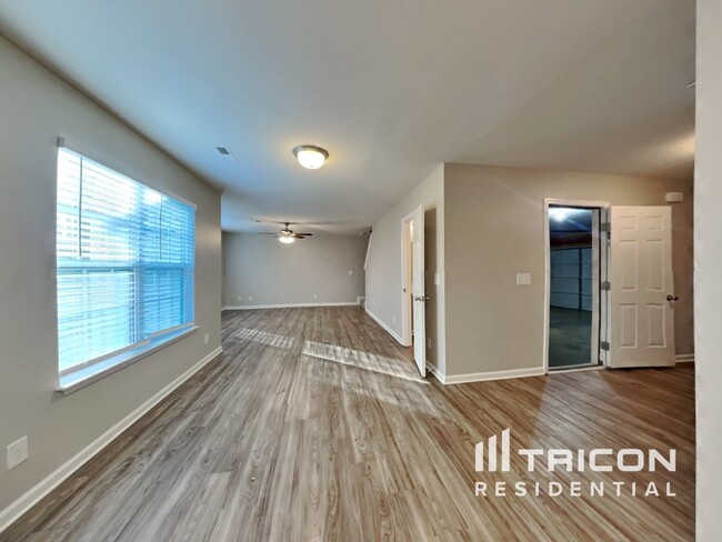 Foto del edificio - 4708 Byers Ridge Dr