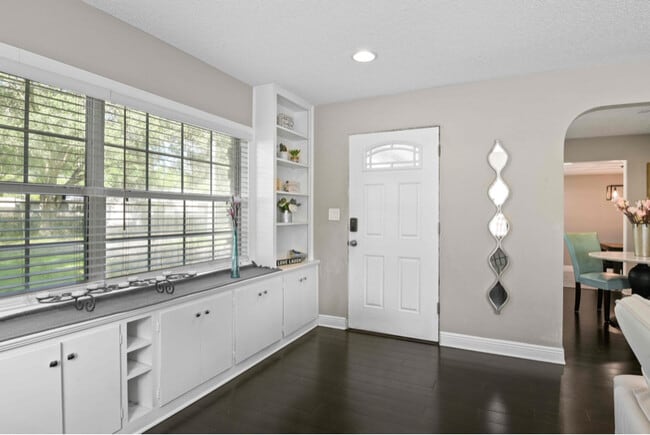 Photo - 350 N Phelps Ave House