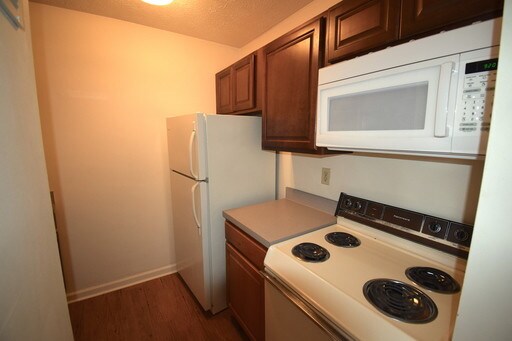 Building Photo - 426 E High St