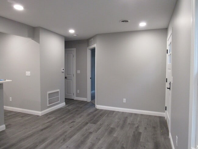 Building Photo - 240 5th St E