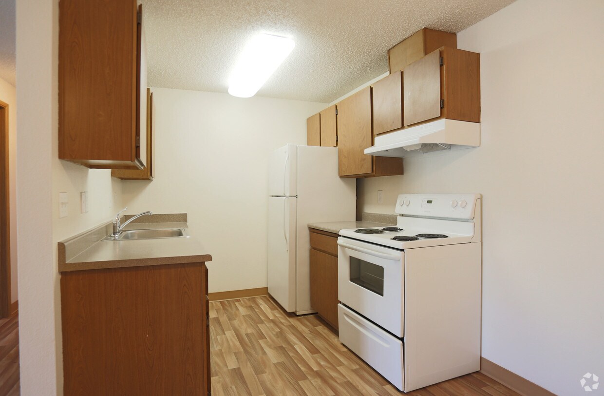 Meridian Village Apartments Tualatin