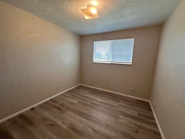 Foto del edificio - 520-522 N 38th Pl