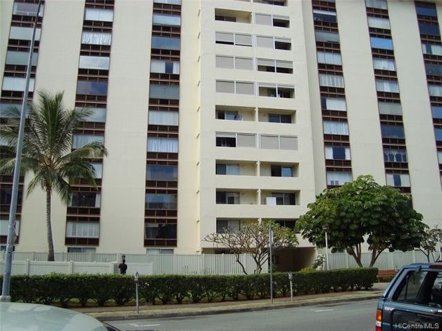 Building Photo - 910 Ahana St