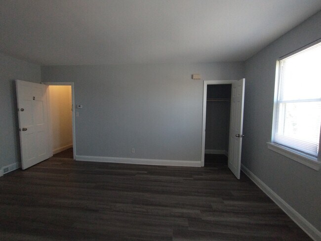 Living Room Closet - 5917 Chinquapin Pkwy