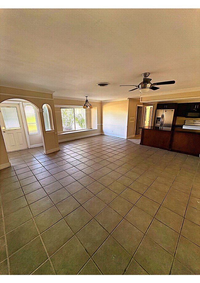 Foto del edificio - 1505 SE 36th St