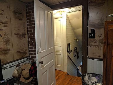 Foto del edificio - 159 Kittatinny Dr