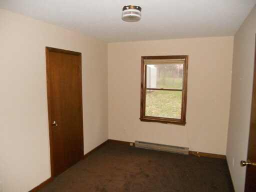 Building Photo - 121 N Ivy Ave