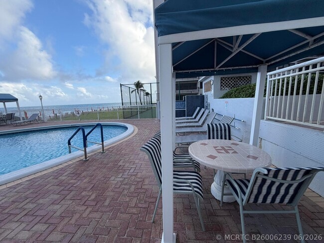 Building Photo - 3850 Galt Ocean Dr