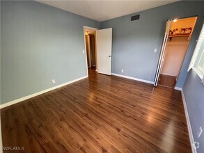 Building Photo - 1400 Pompei Ln