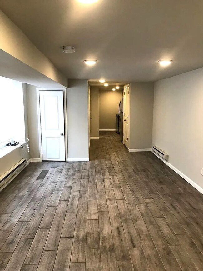 Foto del edificio - 129 S 63rd St