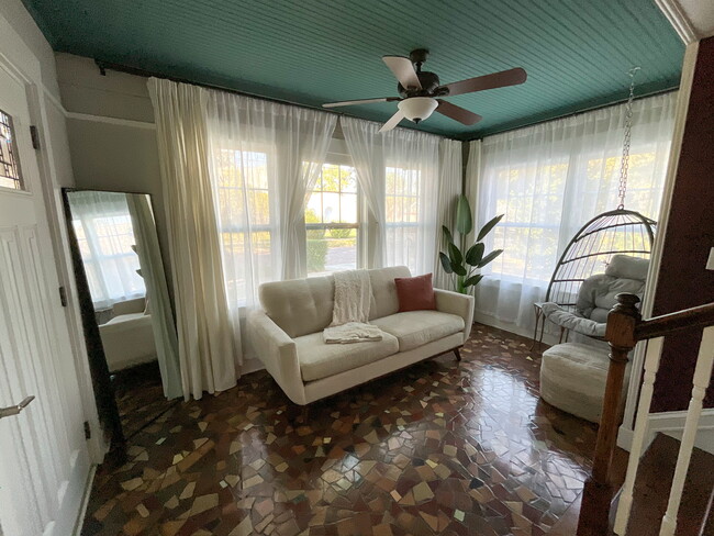Foto del edificio - 860 13th Ave S