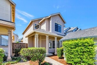 Building Photo - 39737 Potrero Dr