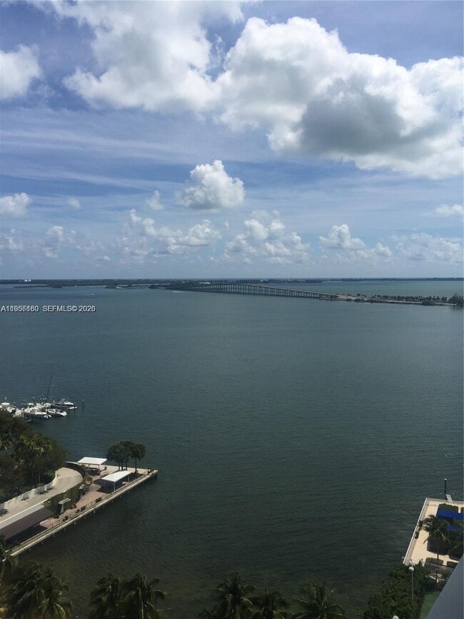 Building Photo - 2101 Brickell Ave