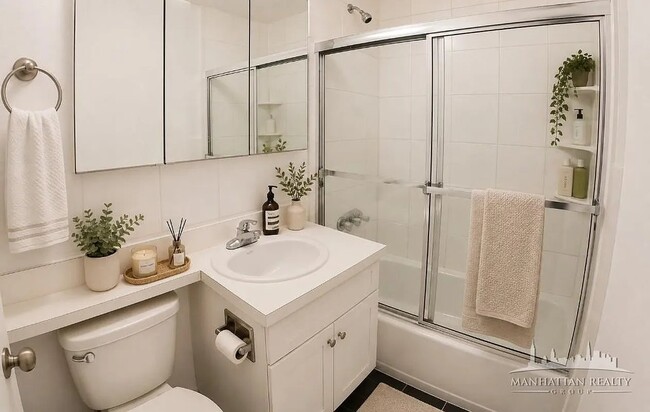 Photo - 97 3rd Ave (New York, NY) Apartment