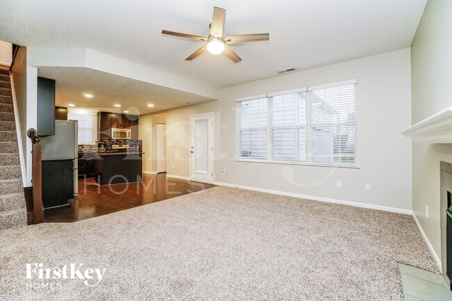 Foto del edificio - 4015 Peregrine Pass Dr