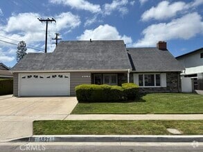 Building Photo - 1821 Pitcairn Dr