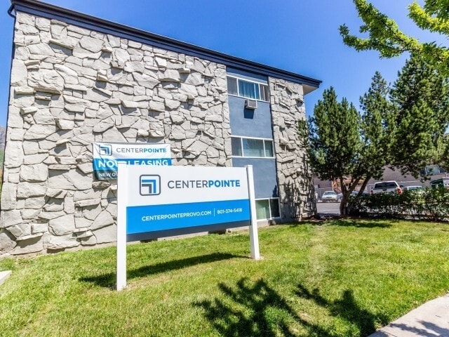 Building Photo - 562 N 200 E
