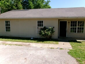 Building Photo - 1059 Fair St