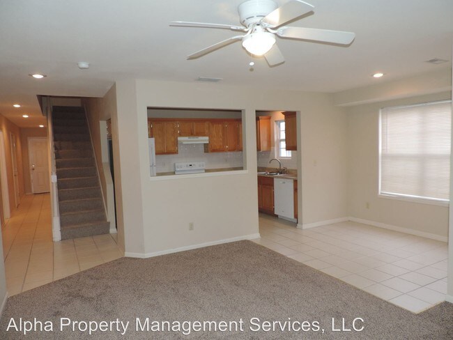 Building Photo - 107 SE 601st Rd