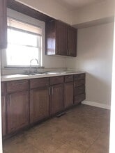 Building Photo - 311 E 38th St