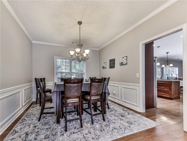 Building Photo - 2019 Township Dr
