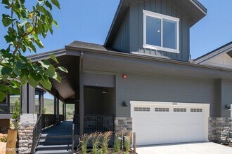 Building Photo - 3208 Quarry Springs Dr