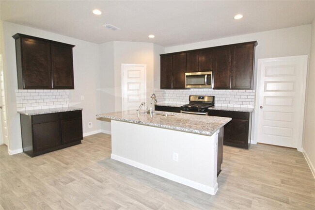 Foto del edificio - 3746 Canyon Shore Ln