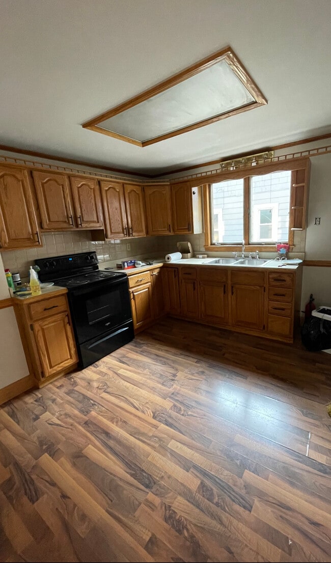 Kitchen - 112 Culver Rd