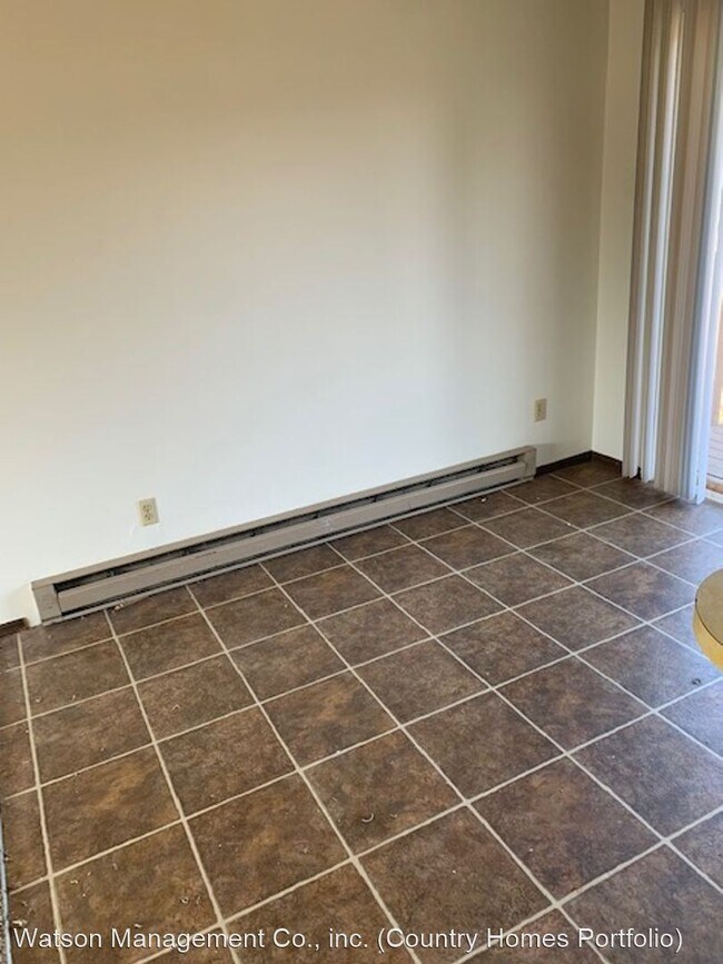 Building Photo - 3 br, 1.5 bath House - 2721 N Perrine Ct