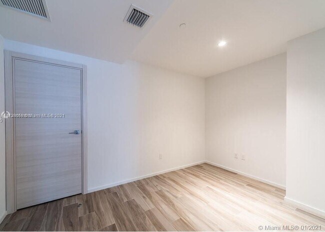 Foto del edificio - 801 S Miami Ave