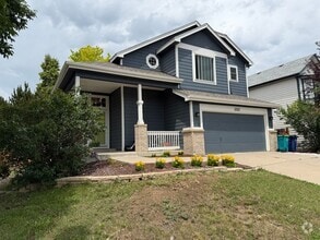 Building Photo - 12337 Utica St