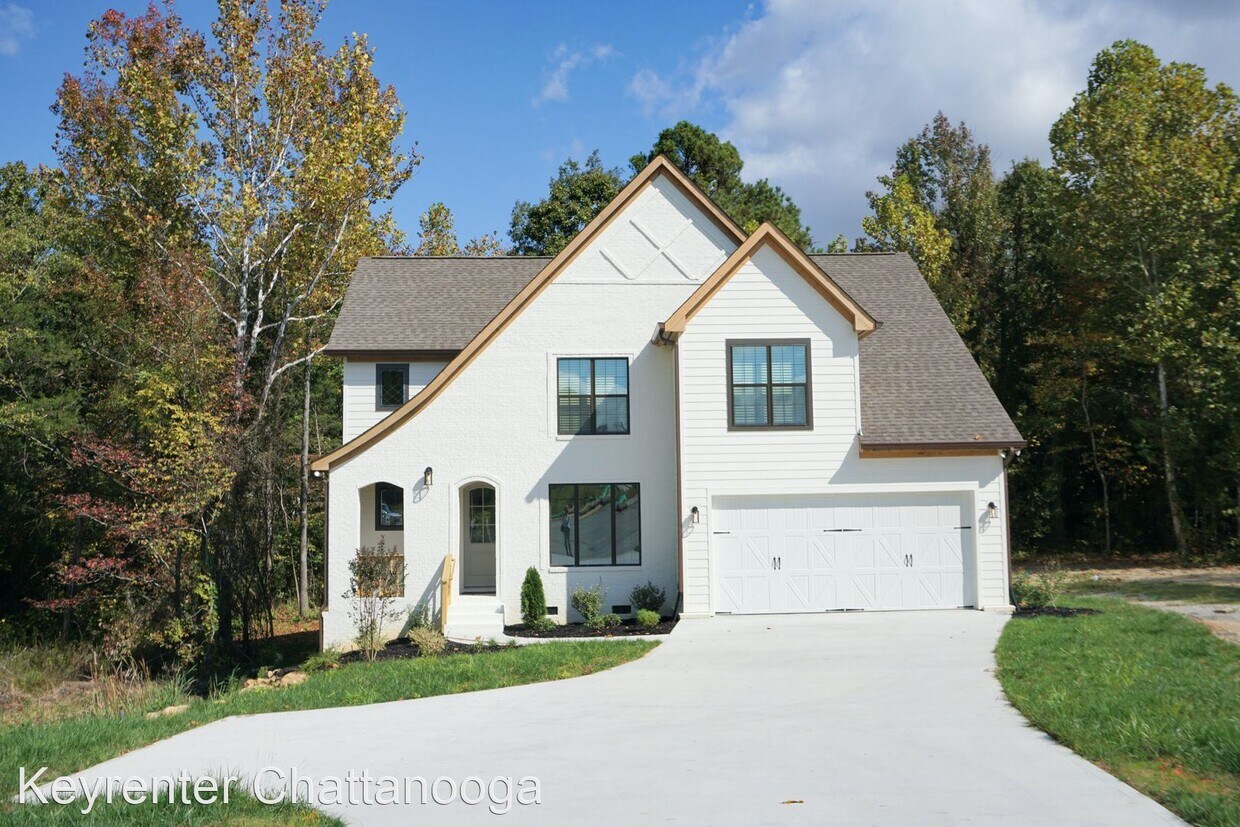 Primary Photo - 5 br, 3 bath House - 2648 Wendell Way