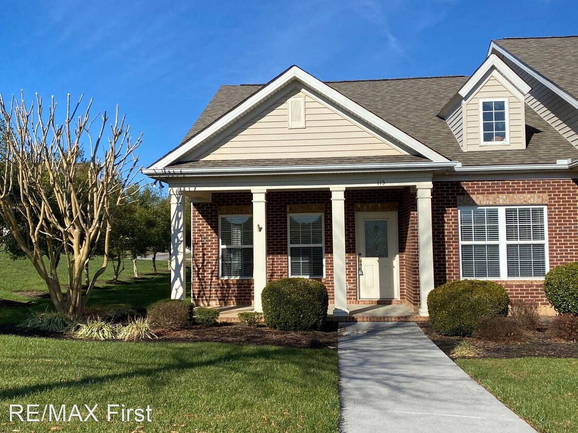 Foto principal - 2 br, 2 bath House - 115 Hatleyberry St.
