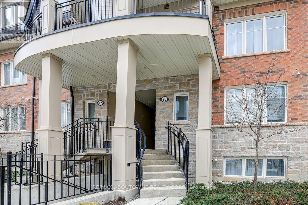 Primary Photo - 2420-22420 Baronwood Dr