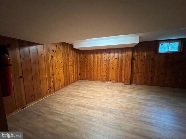 Foto del edificio - 1716 Macon St