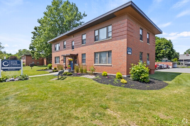 MAIN - South Wedge Commons