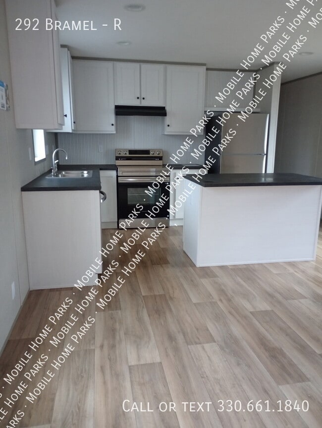 Building Photo - 292 Bramel-R