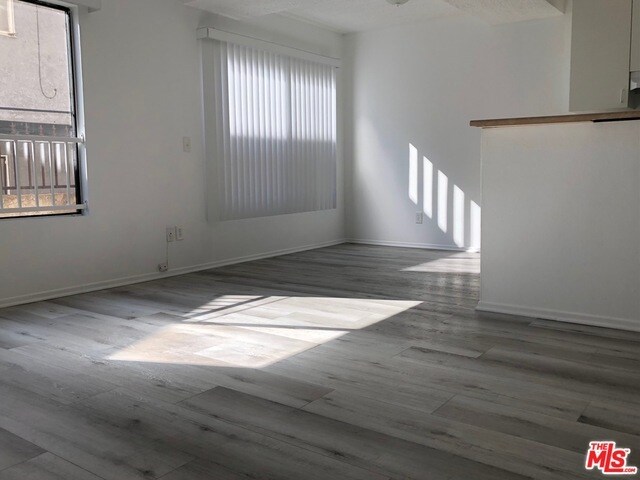 Building Photo - 710 Crenshaw Blvd