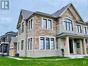 Building Photo - 135 McCague Ave.