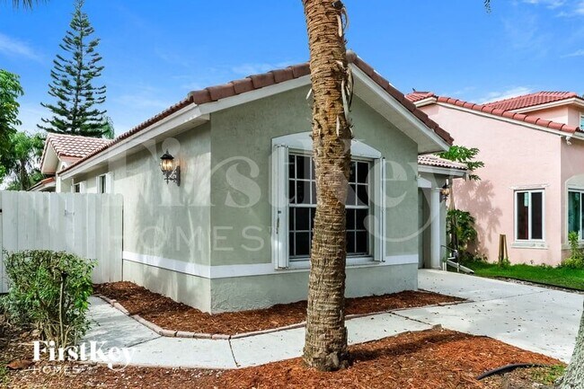 Building Photo - 4652 Concordia Ln