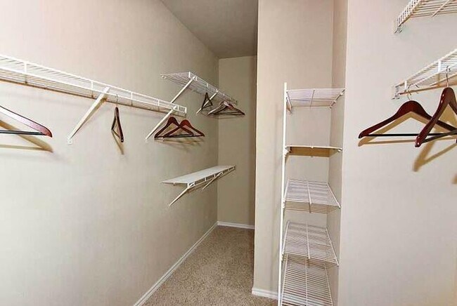Foto del edificio - 1 bedroom in Dallas TX 75287