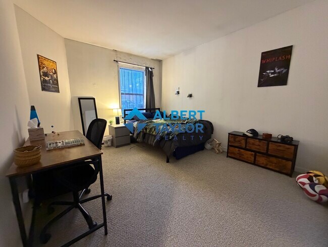 Foto del edificio - 486 Massachusetts Ave