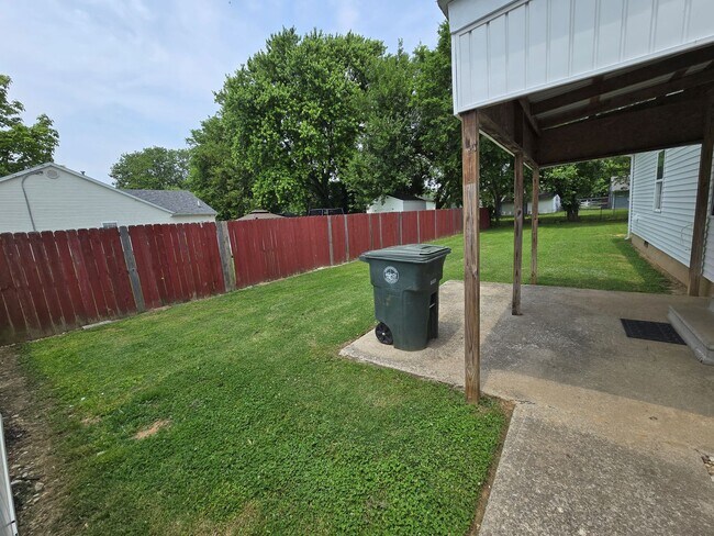 Foto del edificio - Charming 2 Bed, 1 Bath Home on Secluded De...
